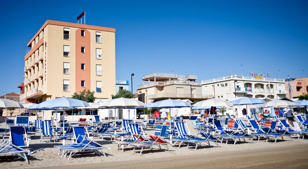 Hotel Florence Marotta Ngoại thất bức ảnh